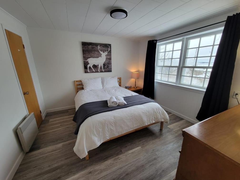 Aux 4 Vents - Auberg'Inn Carleton-sur-Mer Kültér fotó