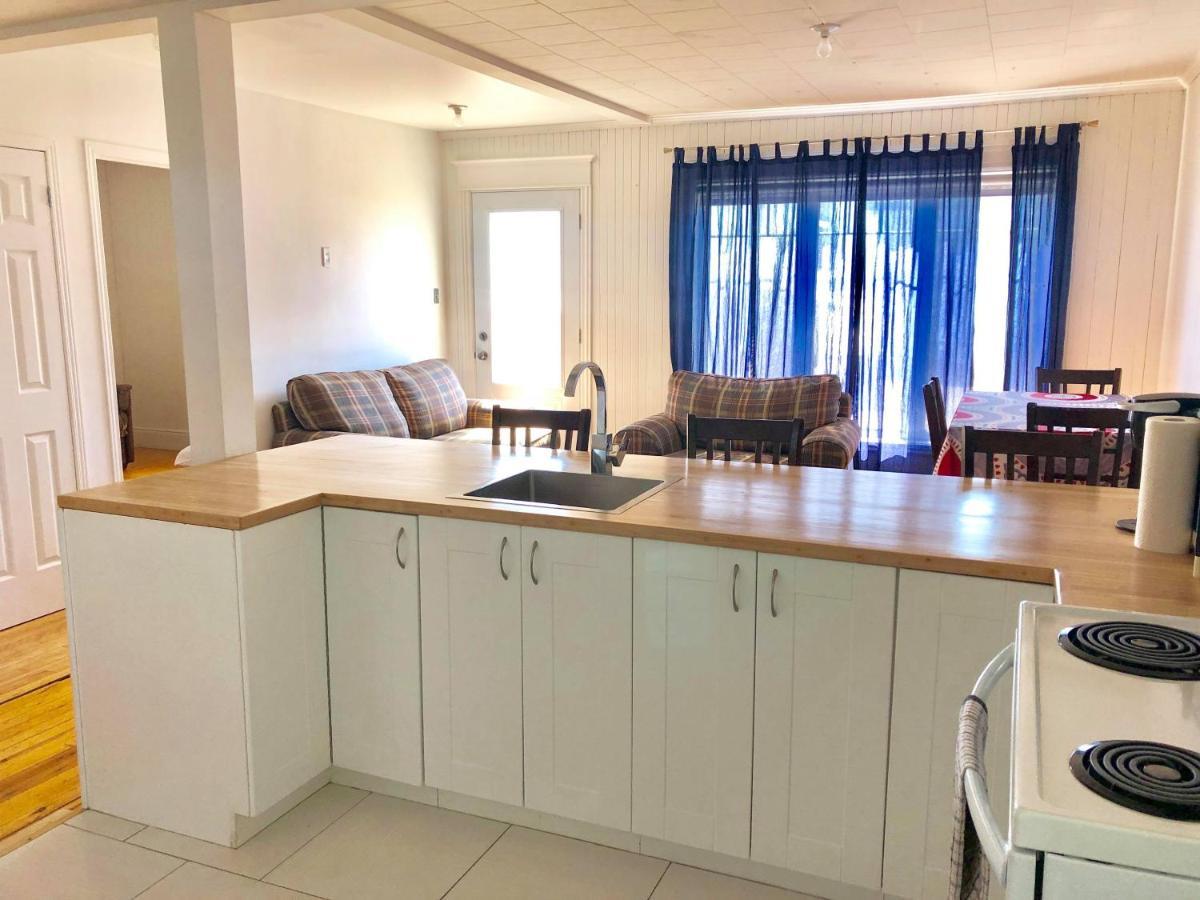 Aux 4 Vents - Auberg'Inn Carleton-sur-Mer Kültér fotó